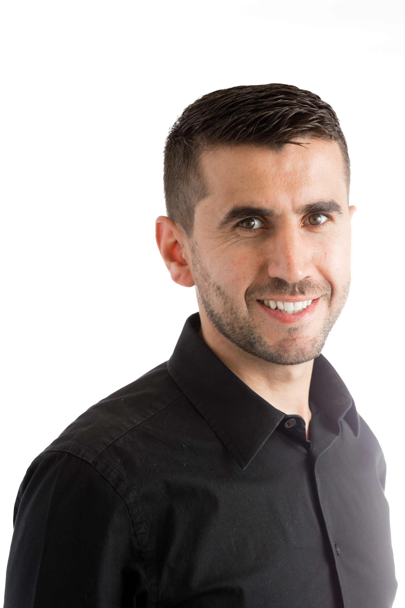 Sefedin Dino Zenuni - Broker Owner ZRG